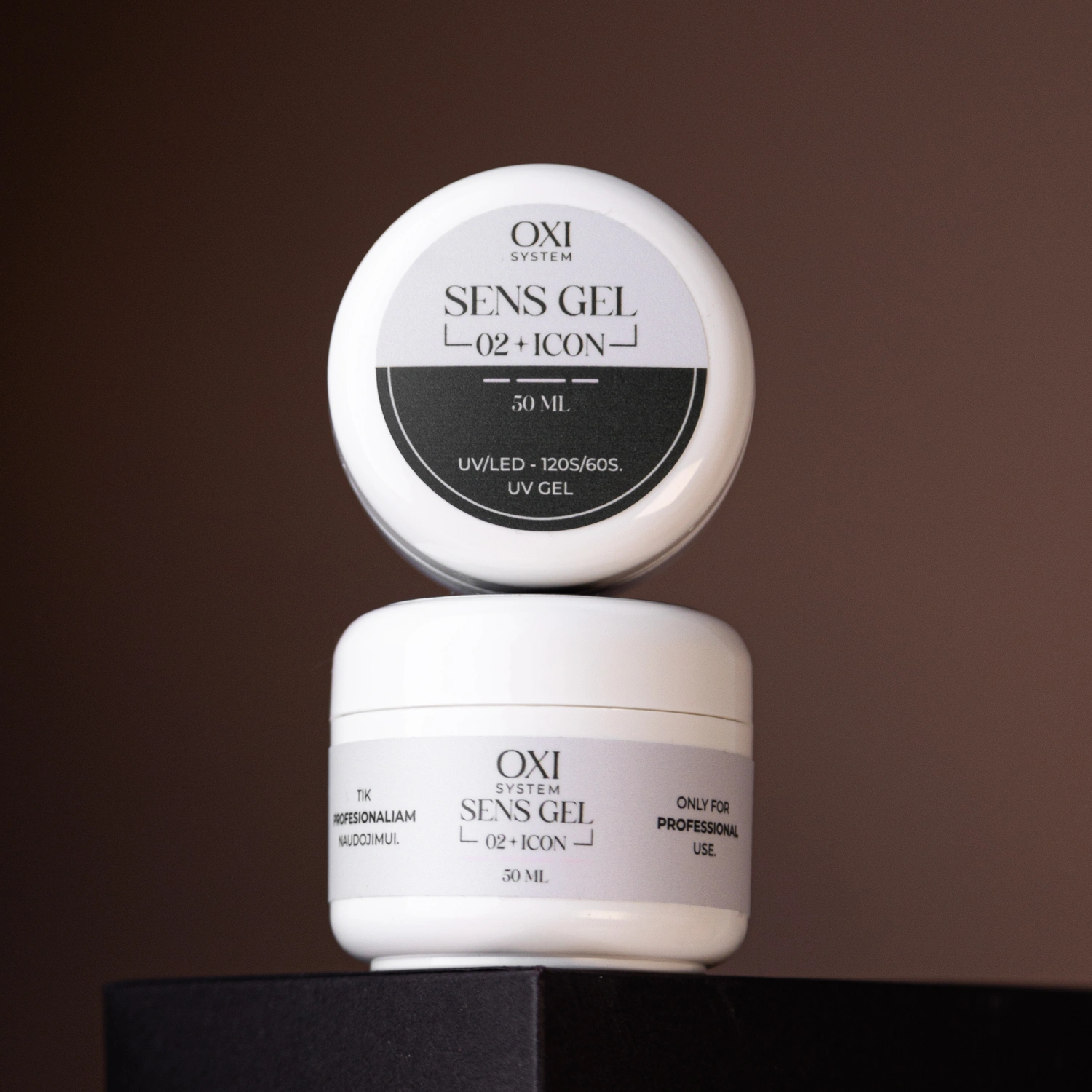 Gelis nagams. Tiksotropinis gelis SENS ICON - OXI